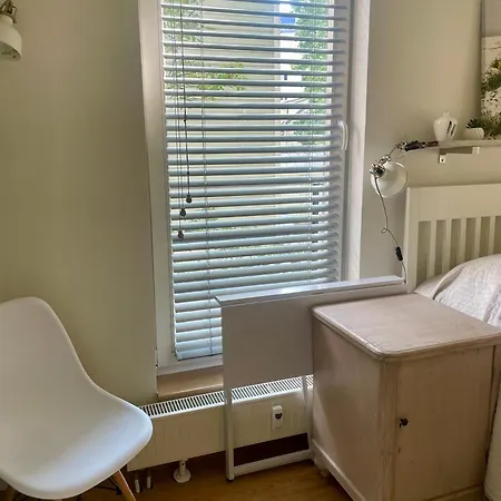 Bright Home Apartment *